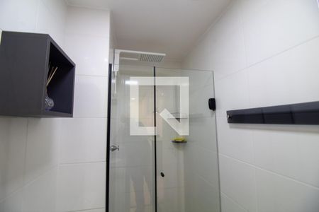 Banheiro de apartamento à venda com 2 quartos, 34m² em Santo Amaro, São Paulo