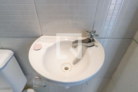 Casa para alugar com 300m², 4 quartos e 5 vagasBanheiro de Serviço