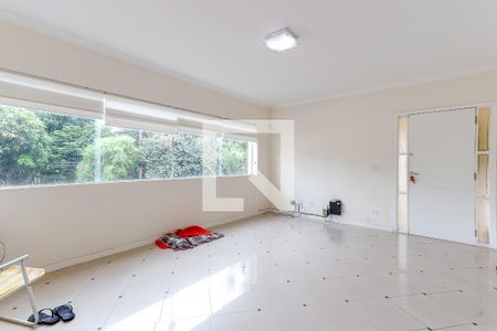 Sala de Estar de casa para alugar com 4 quartos, 300m² em Vila Irmãos Arnoni, São Paulo