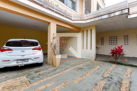 Casa para alugar com 300m², 4 quartos e 5 vagasGaragem