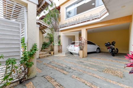 Casa para alugar com 300m², 4 quartos e 5 vagasGaragem
