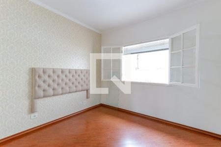 Casa para alugar com 300m², 4 quartos e 5 vagasSuíte 2
