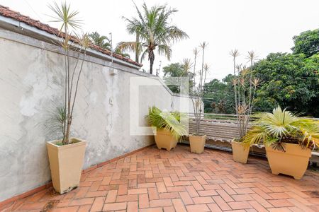 Varanda de casa para alugar com 4 quartos, 300m² em Vila Irmãos Arnoni, São Paulo