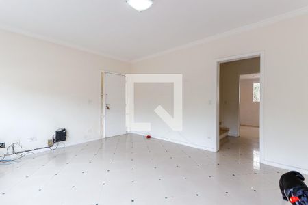 Sala de Estar de casa para alugar com 4 quartos, 300m² em Vila Irmãos Arnoni, São Paulo