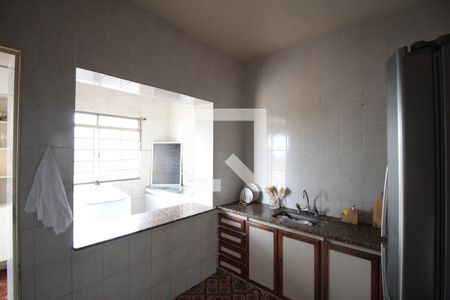 Casa à venda com 360m², 6 quartos e 1 vagaCasa 1 - Cozinha
