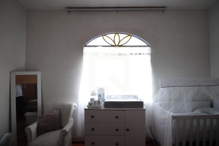 Casa à venda com 360m², 6 quartos e 1 vagaCasa 1 - Quarto