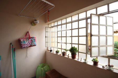 Casa à venda com 360m², 6 quartos e 1 vagaCasa 2 - Area de Serviço