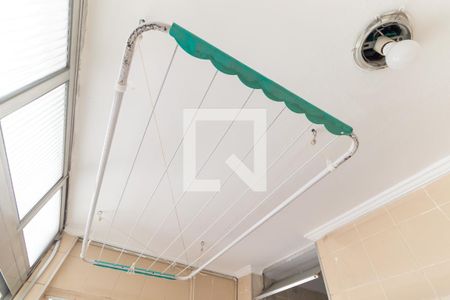 Apartamento à venda com 81m², 3 quartos e 1 vagaÁrea de Serviço