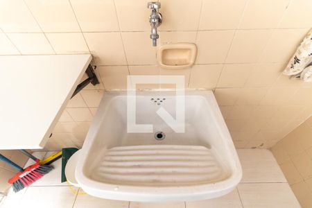 Apartamento à venda com 81m², 3 quartos e 1 vagaÁrea de Serviço