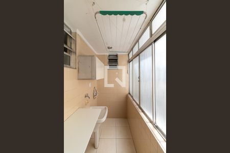 Apartamento à venda com 81m², 3 quartos e 1 vagaÁrea de Serviço