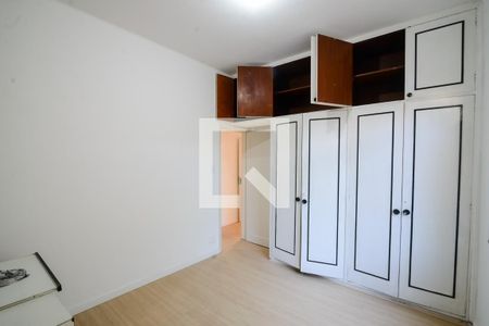 Apartamento para alugar com 120m², 3 quartos e 1 vagaQuarto 2