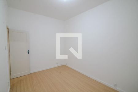 Apartamento para alugar com 120m², 3 quartos e 1 vagaSuíte
