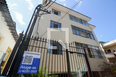 Apartamento para alugar com 120m², 3 quartos e 1 vagaFachada