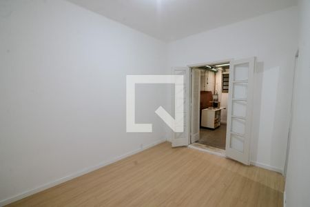 Apartamento para alugar com 120m², 3 quartos e 1 vagaSuíte