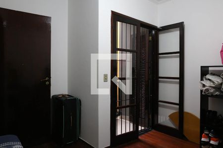 Casa à venda com 200m², 3 quartos e 3 vagasQuarto 2