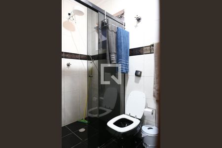 Casa à venda com 200m², 3 quartos e 3 vagasBanheiro Social