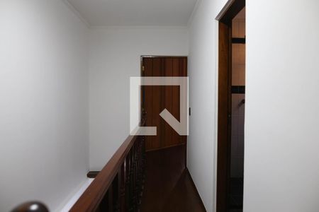 Corredor de casa à venda com 3 quartos, 200m² em Vila Alto de Santo Andre, Santo André