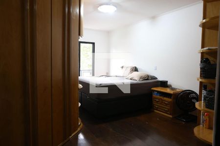 Suite de casa à venda com 3 quartos, 200m² em Vila Alto de Santo Andre, Santo André