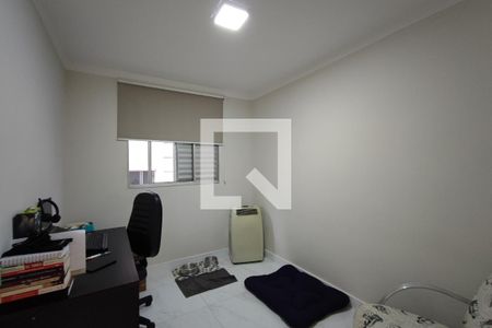 Quarto 1 de apartamento à venda com 2 quartos, 50m² em Jardim Márcia, Campinas