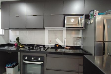 Apartamento à venda com 50m², 2 quartos e 1 vagaCozinha e Área de Serviço