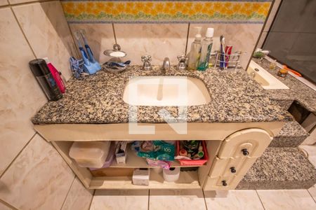 Casa para alugar com 180m², 3 quartos e 6 vagasBanheiro da Suíte