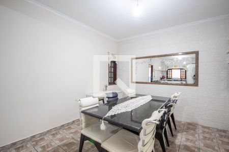 Casa para alugar com 180m², 3 quartos e 6 vagasCopa