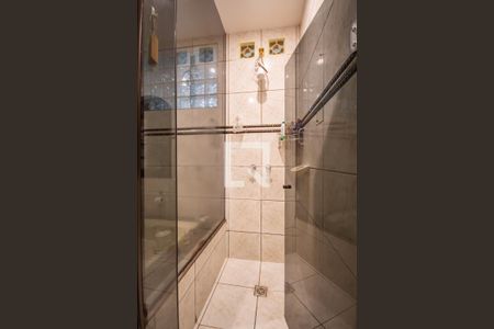 Casa para alugar com 180m², 3 quartos e 6 vagasBanheiro da Suíte