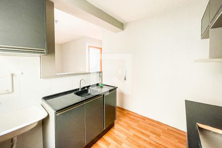 Sala/cozinha
 de apartamento à venda com 2 quartos, 44m² em Santo André, São Leopoldo