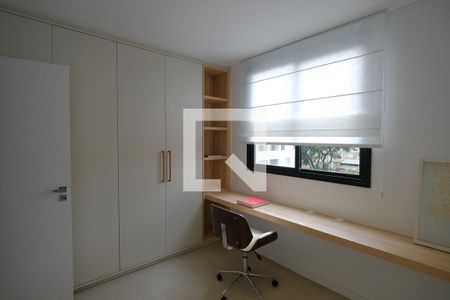 Quarto 1 de apartamento para alugar com 2 quartos, 72m² em Bigorrilho, Curitiba