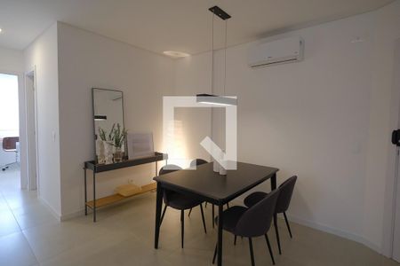 Sala de apartamento para alugar com 2 quartos, 72m² em Bigorrilho, Curitiba