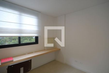 Quarto 1 de apartamento para alugar com 2 quartos, 72m² em Bigorrilho, Curitiba