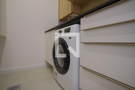 Apartamento para alugar com 72m², 2 quartos e 2 vagas Apartamento para alugar com 72m², 2 quartos e 2 vagasÁrea de Serviço