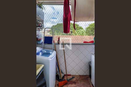 Cozinha e Área de Serviço de apartamento para alugar com 3 quartos, 78m² em Esplanada, Belo Horizonte