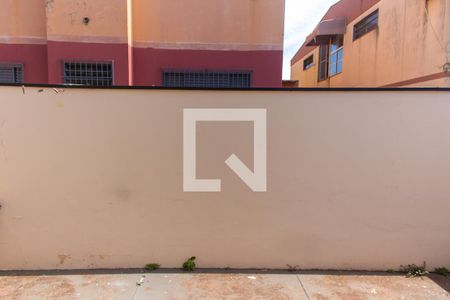 Apartamento para alugar com 76m², 2 quartos e 1 vaga Apartamento para alugar com 76m², 2 quartos e 1 vagaQuarto 2 - Vista da Janela