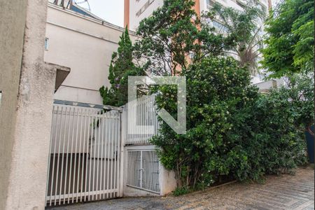 Fachada de casa de condomínio à venda com 3 quartos, 188m² em Cambuci, São Paulo