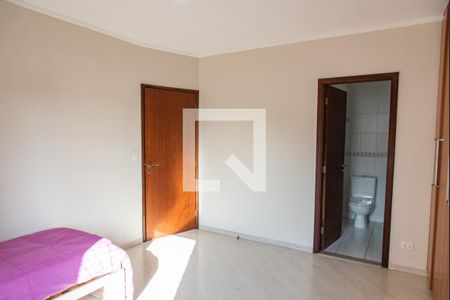 Casa de condomínio à venda com 188m², 3 quartos e 3 vagas Casa de condomínio à venda com 188m², 3 quartos e 3 vagasSuíte