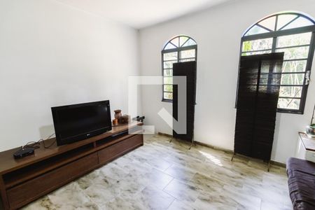 Sala 2 de casa à venda com 4 quartos, 300m² em Bela Aliança, São Paulo