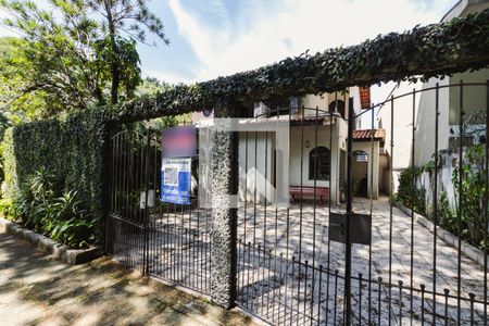 Casa para alugar com 300m², 4 quartos e 4 vagas Casa para alugar com 300m², 4 quartos e 4 vagasPlaquinha