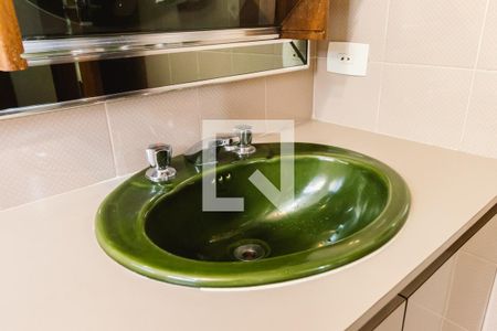 Casa para alugar com 300m², 4 quartos e 4 vagas Casa para alugar com 300m², 4 quartos e 4 vagasBanheiro da Suíte 4 Pia