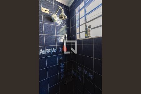 Casa para alugar com 300m², 4 quartos e 4 vagas Casa para alugar com 300m², 4 quartos e 4 vagasBanheiro 2 Chuveiro