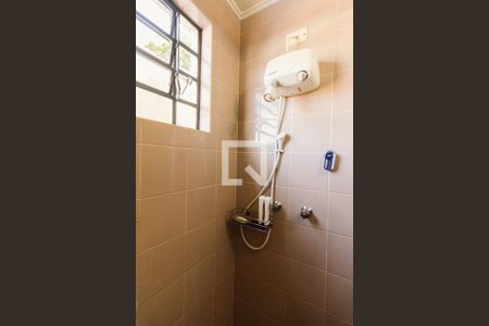 Casa para alugar com 300m², 4 quartos e 4 vagas Casa para alugar com 300m², 4 quartos e 4 vagasBanheiro da Suíte 4 Chuveiro