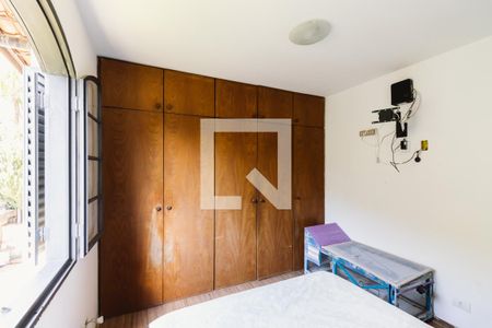 Casa para alugar com 300m², 4 quartos e 4 vagas Casa para alugar com 300m², 4 quartos e 4 vagasQuarto 3