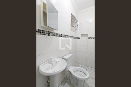 Banheiro de casa para alugar com 1 quarto, 40m² em Ferrazópolis, São Bernardo do Campo