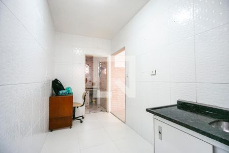 Casa de condomínio à venda com 80m², 2 quartos e sem vaga Casa de condomínio à venda com 80m², 2 quartos e sem vagaCozinha