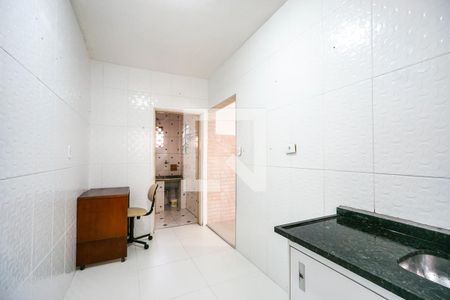 Casa de condomínio à venda com 80m², 2 quartos e sem vaga Casa de condomínio à venda com 80m², 2 quartos e sem vagaCozinha
