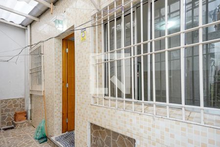Casa de condomínio à venda com 80m², 2 quartos e sem vaga Casa de condomínio à venda com 80m², 2 quartos e sem vagaEntrada