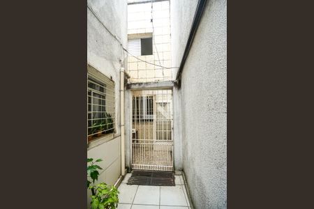 Casa de condomínio à venda com 80m², 2 quartos e sem vaga Casa de condomínio à venda com 80m², 2 quartos e sem vagaEntrada