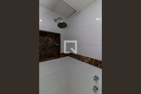 Apartamento para alugar com 55m², 2 quartos e 1 vaga Apartamento para alugar com 55m², 2 quartos e 1 vagaBanheiro