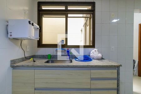 Apartamento à venda com 160m², 3 quartos e 2 vagasCozinha