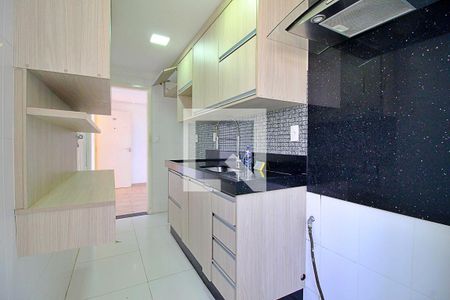 Apartamento para alugar com 65m², 2 quartos e 1 vagaCozinha